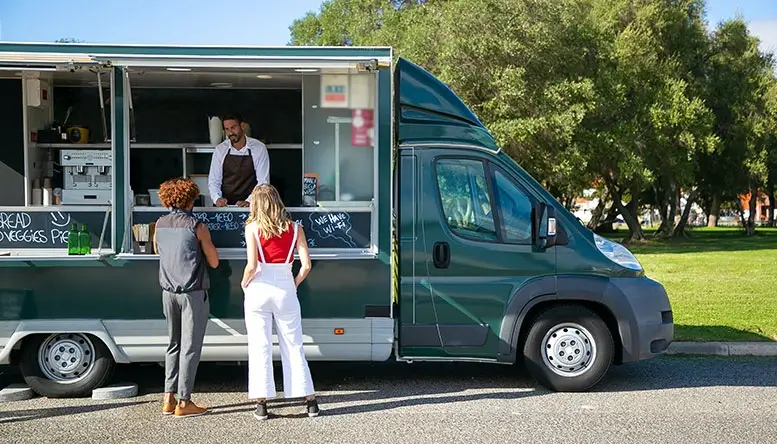 How to Get a Food Truck License in Dubai?