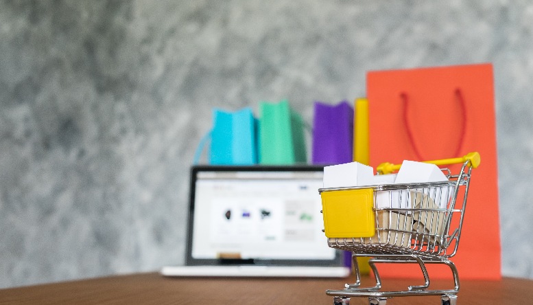 Differences between E-Trader License vs. E-Commerce License?